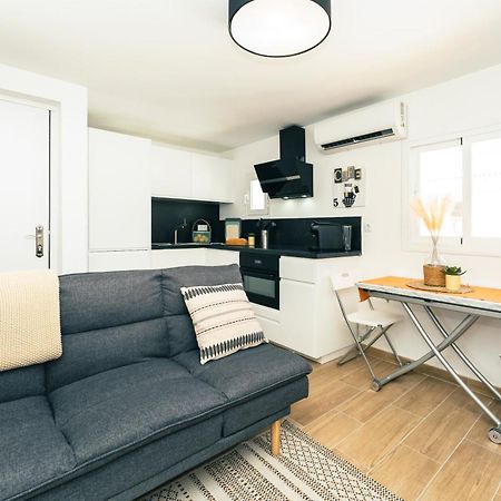 Apartamento 2 Dormitorios Cerca De La Playa En Casco Historico Estepona Luaran gambar